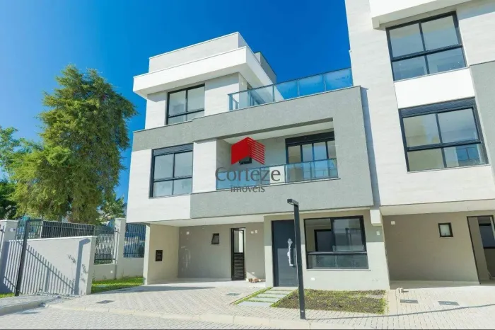 Sobrado em condomínio com 160,21m² 3 quartos, à venda, no bairro Santa Felicidade em Curit