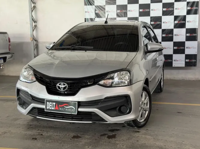 Etios 2019 automático 