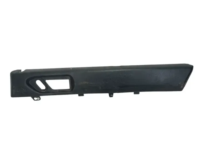 Acabamento superior ombreira porta dianteira direita Fiat Tipo 92-97 