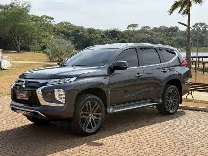 Mitsubishi Pajero Sport Legend Black 2.4 4X4 (die) Aut. 2024