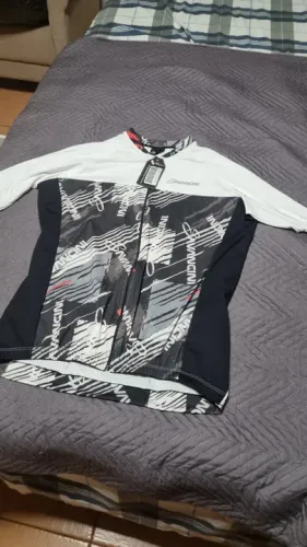 Camiseta Ciclismo Savancini, masculina tamanho G, nova com etiqueta
