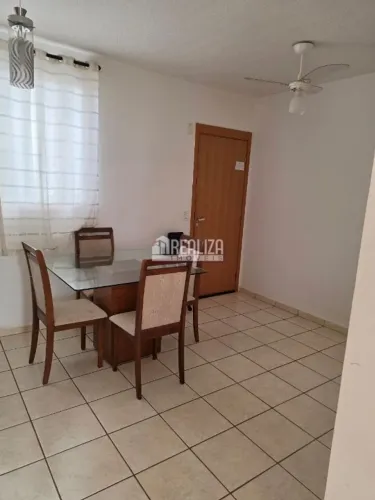 Apartamento com 2 Quarto(s) e 1 banheiro(s) para Alugar, 49 m² por R$ 1610 / Mês