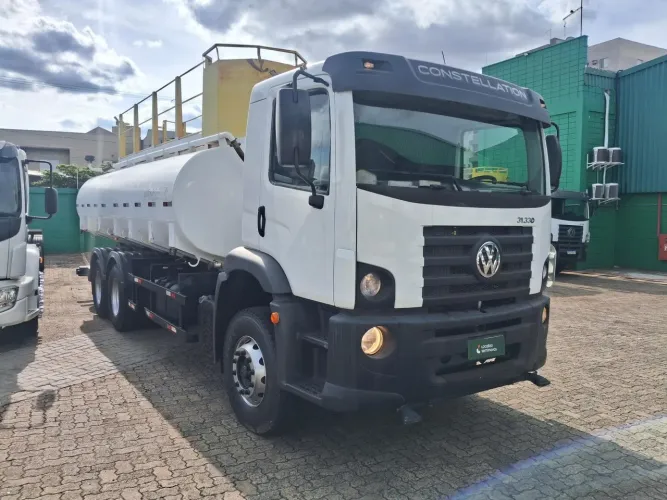 Volkswagen 31.330 2023