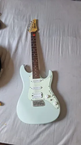 Ibanez azes40 