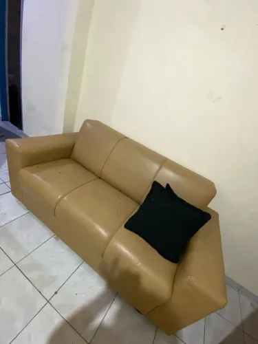VENDE-SE SOFÁ