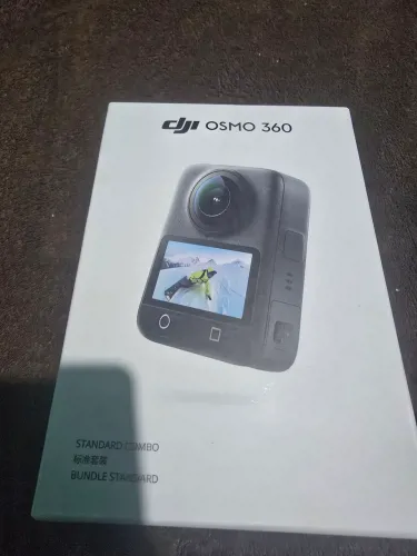 DJI OSMO 360 STANDARD COMBO NOVO
