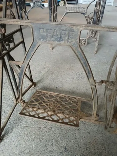 Pe de maquina de costura PFAFF