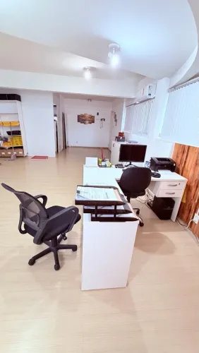 ALUGO SALA COMERCIAL