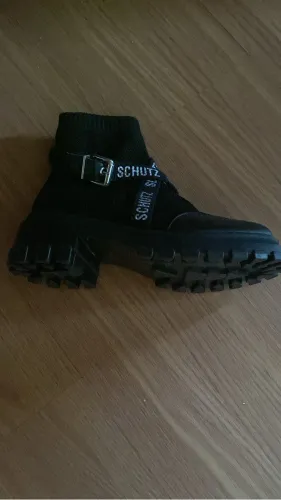 Sapato/ Coturno schütz N °36