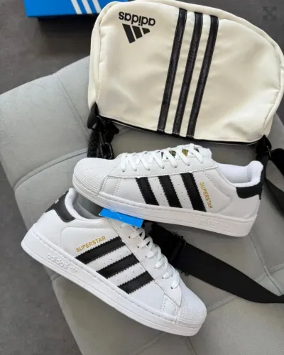 Adidas super star preto branco