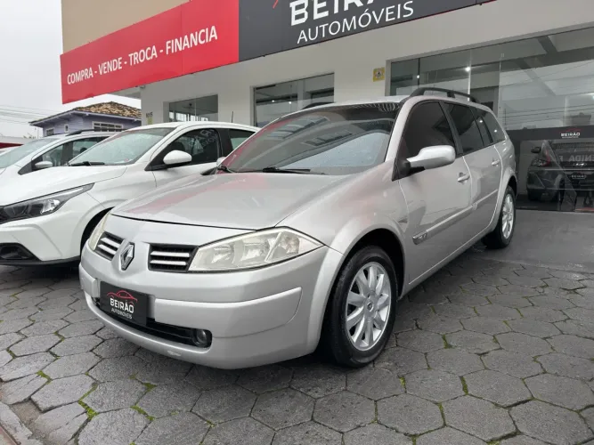 Renault Megane Grand Tour Dynam. Hi-flex 1.6 16V 2012