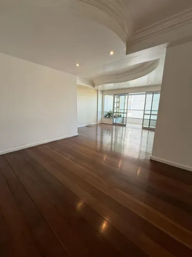 Apartamento Amplo para Aluguel no Centro da Cidade - Excelente Localização