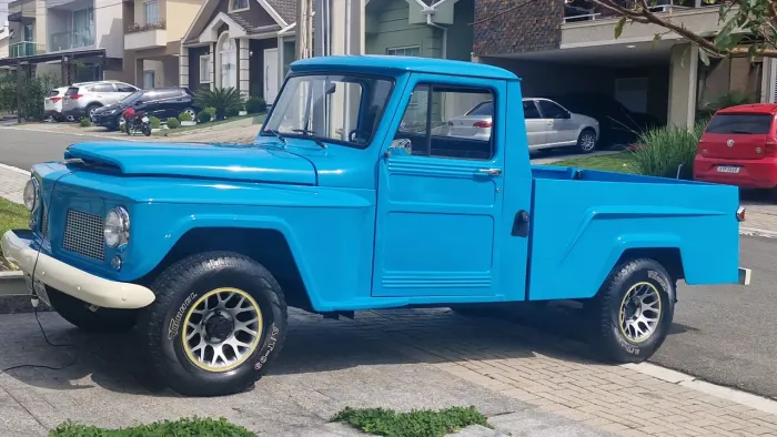 Ford F-75 4X4 2.3 1974