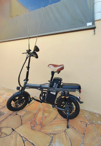 Bicicleta elétrica 450 watts