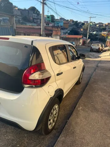 Fiat Mobi Like 1.0 Fire Flex 5P. 2021