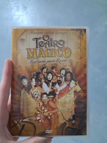 DVD O Teatro Mágico - Entrada Para Raros (Ao Vivo) - Original Completo
