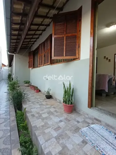 Casa plana 2 Quartos 1 vaga coberta no bairro, Vila Cloris/Planalto