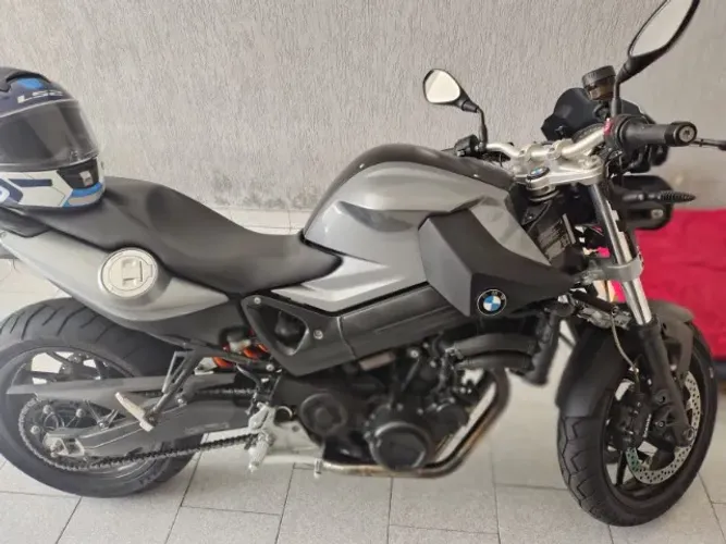 LINDA MOTO ZERADA - MOSCA BRANCA - BMW F 800 R 2012
