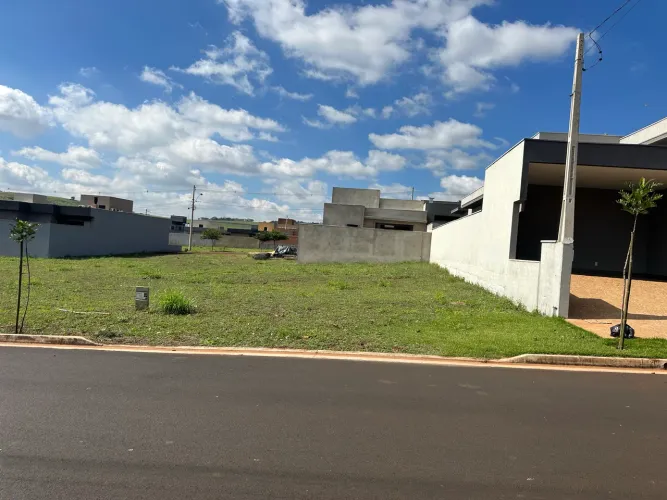 ? VENDE-SE TERRENO - QUINTA DA MATA ?