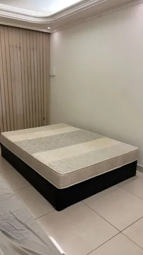 Cama Box Casal com Colchão Sankonfort - Excelente Estado ?