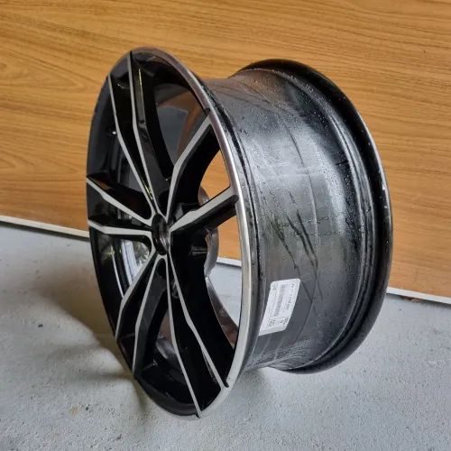 Roda BMW 320I Avulsa Aro 19 Tala 8