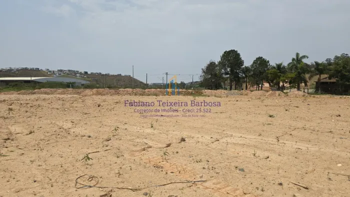 Área plana 16.000 m2 na BR-040 em Juiz de Fora-MG ideal para Galpão Industrial - Condomini