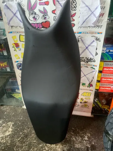 Banco CB300R