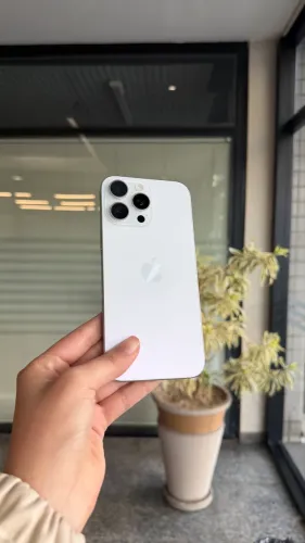 IPHONE 16 PRO MAX BRANCO 256 GB SEMINOVO