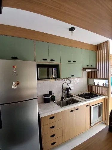 Apartamento com 2 dormitórios para alugar, 50 m² por R$ 2.900,00/mês - Residencial Oásis -