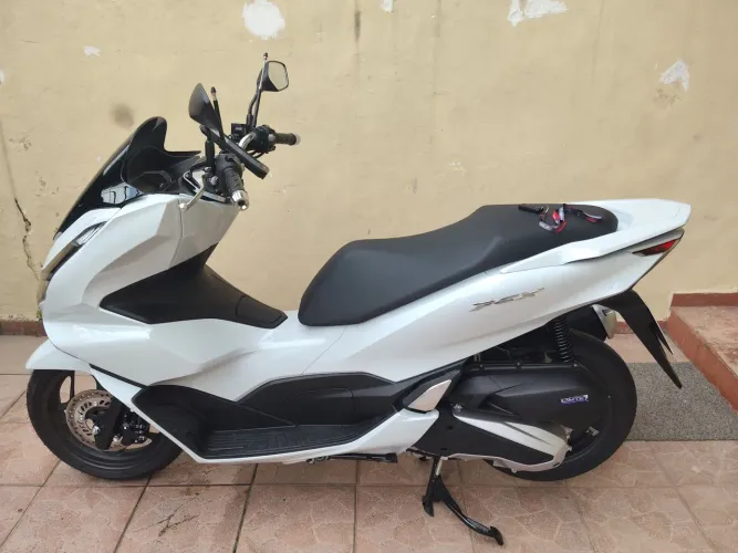 PCX Zero emplacada!
