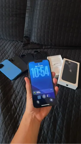iPhone 13 128GB Preto + Caixa e Capas ? Usado