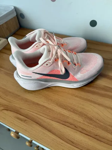 Tênis Nike Pegasus 41 feminino 37 usado pouquíssimas vezes