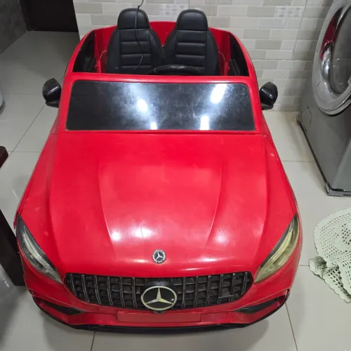 Carro infantil de controle remoto
