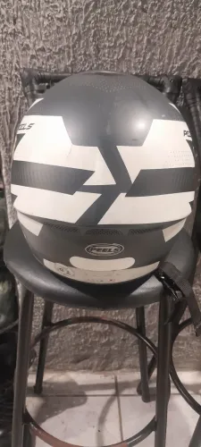capacete peels