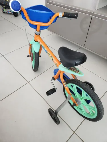 Bicicleta infantil aro 14 Bandeirantes