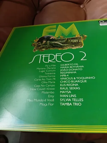 VINIL