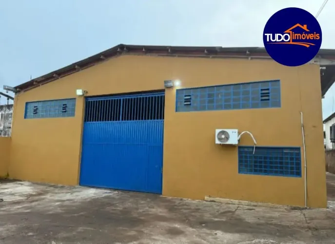 Galpão Comercial para Locação em Sobradinho-DF, Setor Econômico de Sobradinho: 1 sala, 2 b