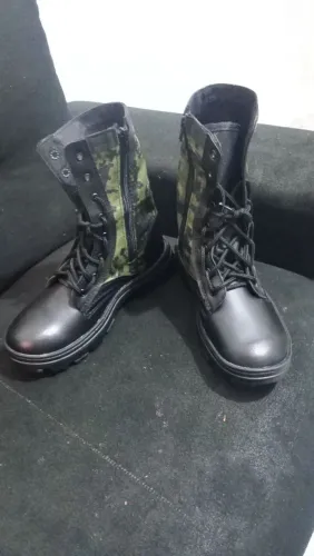 Bota Exército Militar Unissex Resistente Camuflado 