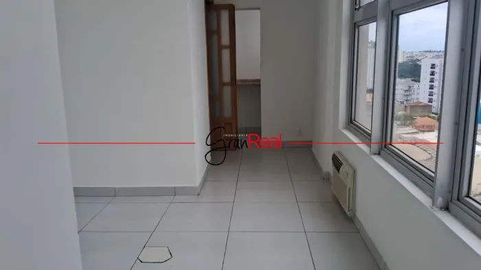 Sala Comercial de 59m² no Centro de Indaiatuba-SP: Oportunidade Única no Edifício Comercia