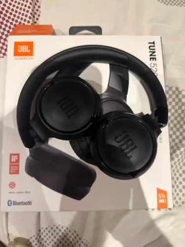 JBL TUNE 520BT semi novo