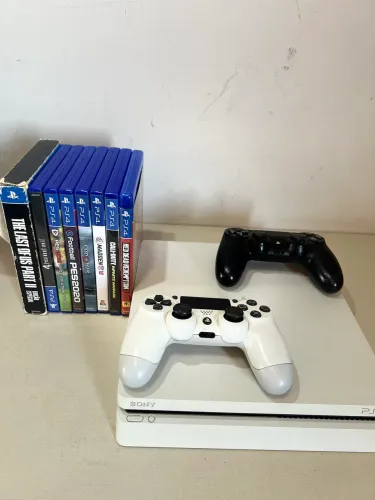 PlayStation 4 Branco + 2 Controles + 8 Jogos Grandes Titulos - Impecável!
