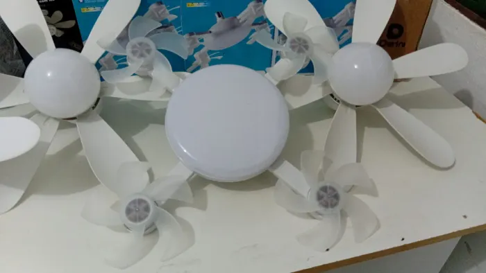 Ventilador de teto drone 4 cabeças