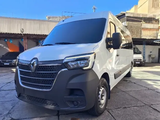 Renault Master 2.3 DCI Executive Longo 16L Dies 2024
