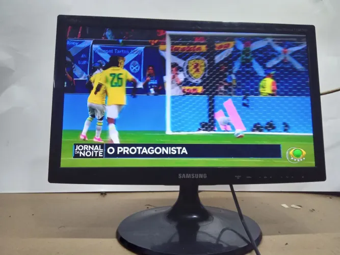 Tv sansung monitor19" (não é smart)