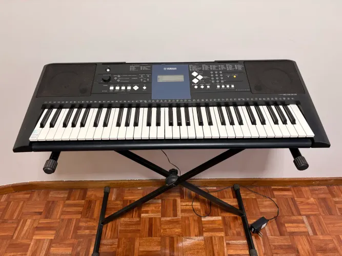 Teclado Yamaha PSR-E333