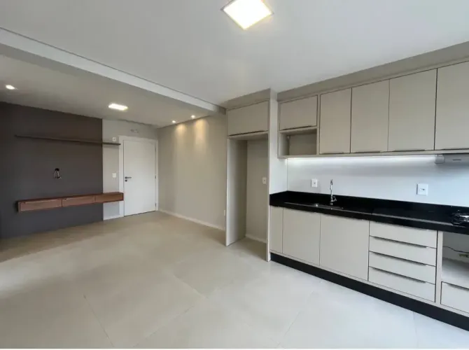 Apartamento com duas suites para alugar