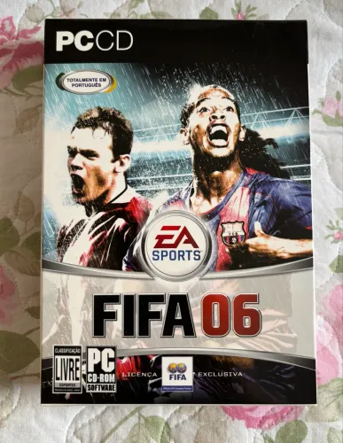 FIFA 06 PC - Semi novo - Usado poucas vezes, item pessoal