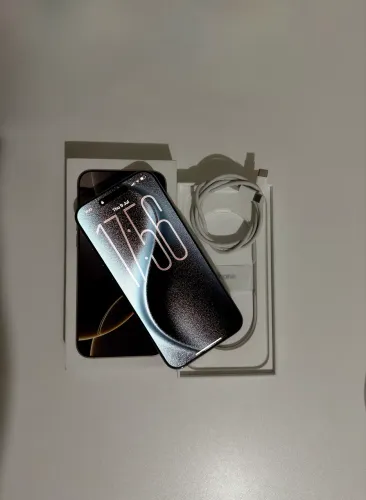 iPhone 16 Pro Max 256GB Natural Titanium
