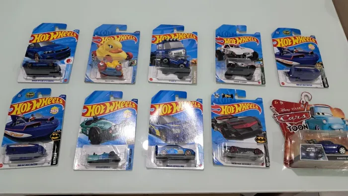 Lote de miniaturas Hot wheels 