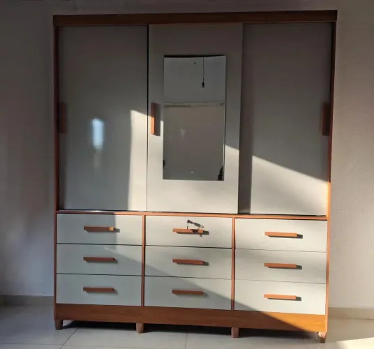 Roupeiro /NOVO/MDF/FRETE GRÁTIS e MONTAGEM para BH/CASAL